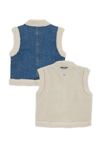Gilet in denim e pile con un davanti in denim blu e un retro in pile crema, dotato di un colletto e bordi cuciti.