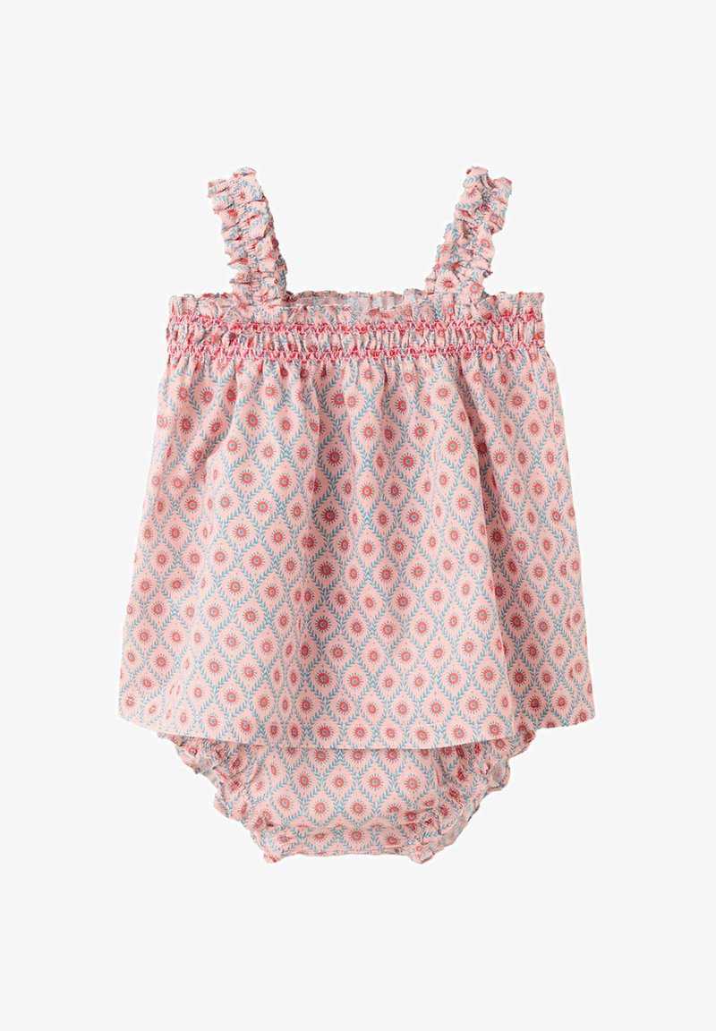 Barboteuse bébé sans manches rose avec bretelles à volants et motif floral géométrique en corail et bleu, taille et ouvertures de jambes élastiquées.