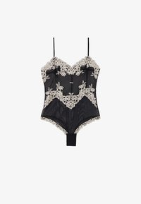 Niewybrane, mottled black