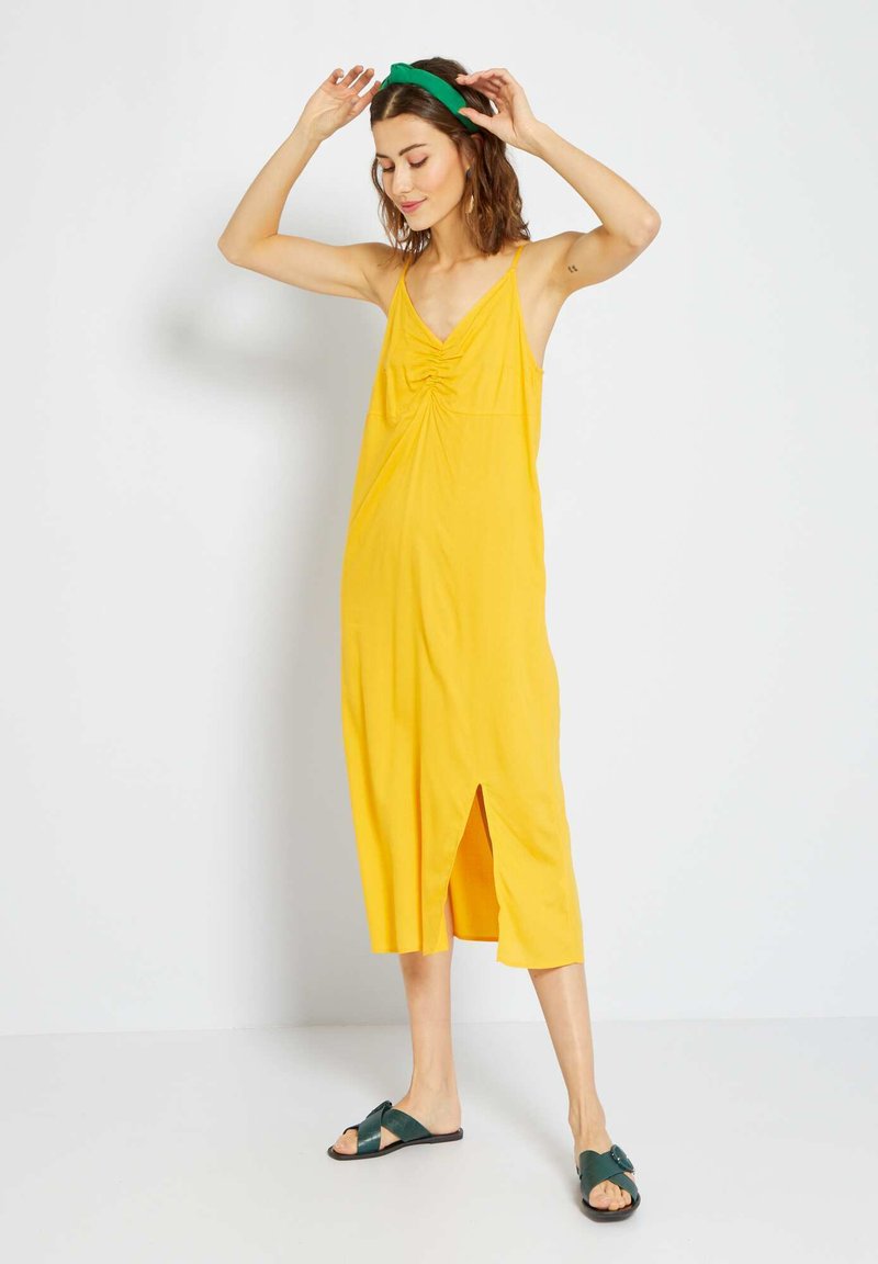 KIABI Jurk lichtgeel gemêleerd KIABI Jurk lichtgeel gemêleerd