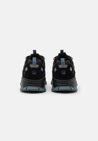 Fila RAY TRACER TR2 - Tenisice - black/infinity