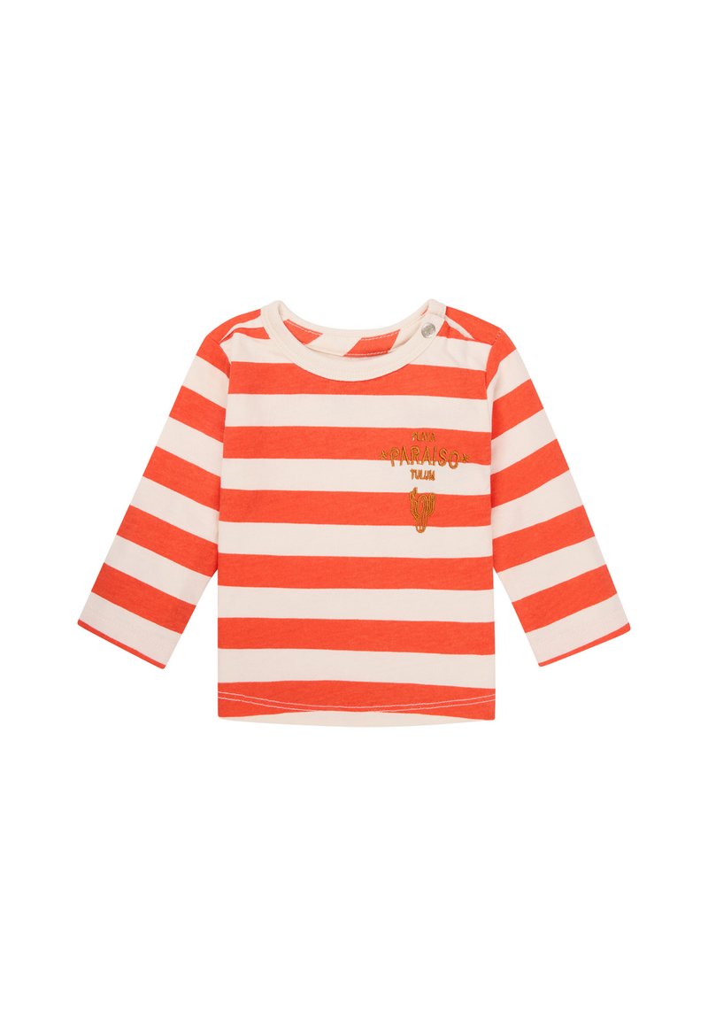 Chemise à manches longues rayée rouge et blanche avec un col rond et une fermeture latérale à boutons, ornée de texte brodé et d'un motif décoratif.