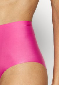 MAGIC Bodyfashion DREAM INVISIBLES 2 PACK - Roupa modeladora - fuchsia