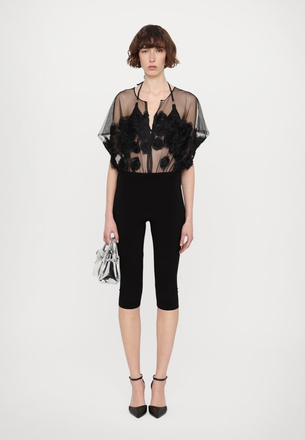 SUPER SLEEVELESS  - Top2