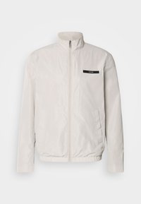Thumbnail Image 8