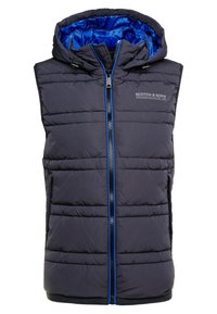 Dunkelblaue Pufferweste mit einem blauen Innenfutter, Reißverschluss, verstellbarem Kapuze und auffälliger horizontaler Steppung. Mit einem Logo auf der Brust.