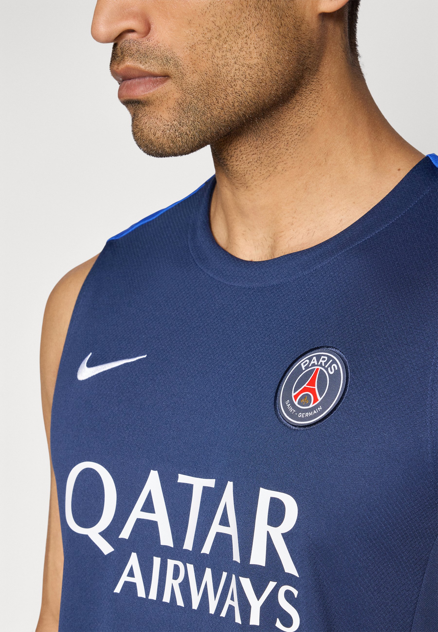 psg sleeveless training top