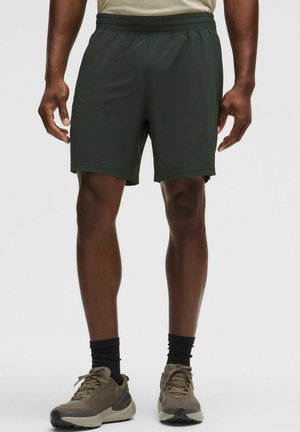 PACE BREAKER LINERLESS 18CM - Short de sport - rainforest green