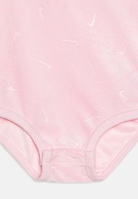 Nike Sportswear BABY ESSENTIALS PANT UNISEX SET - Bodijs - pink foam
