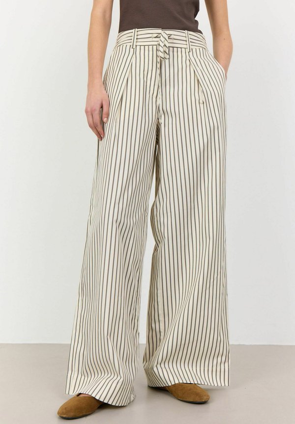 LR-LUCILLA 1 - Stoffhose - c chocolate combi