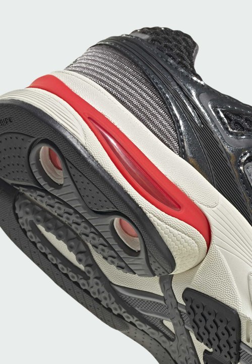 adidas ORIGINALS ADISTAR CONTROL 5 SHOES UNISEX - Trainers - core black pure ruby iron metallic — photo 6