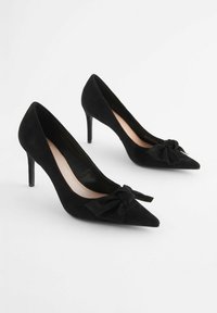 Next WIDE FIT FOREVER COMFORT BOW MID COURT - Klasické lodičky - black
