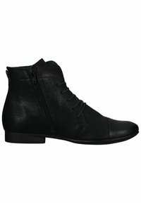 Stivaletto in pelle nera con zip laterale, lacci sul davanti, punta rotonda e finitura testurizzata. Suola piatta per stabilità.