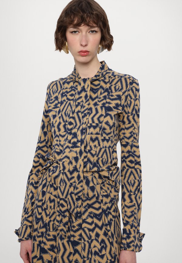 DIMITRA  - Long sleeved top2