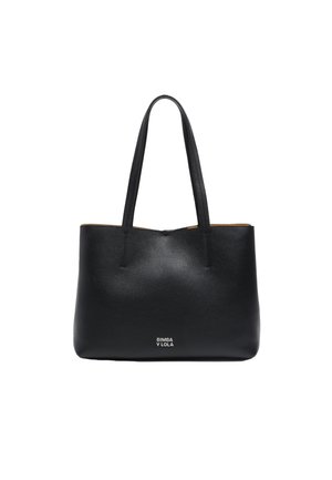 Sac cabas en cuir noir avec deux bretelles, texture lisse et logo « Bimba y Lola » centré près du bas à l’avant.