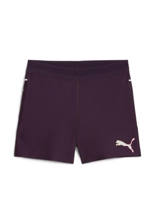 Lila Sportshorts aus leichtem Stoff mit einem atmungsaktiven Meshbund und einem weißen und rosa Puma-Logo auf der unteren linken Seite.