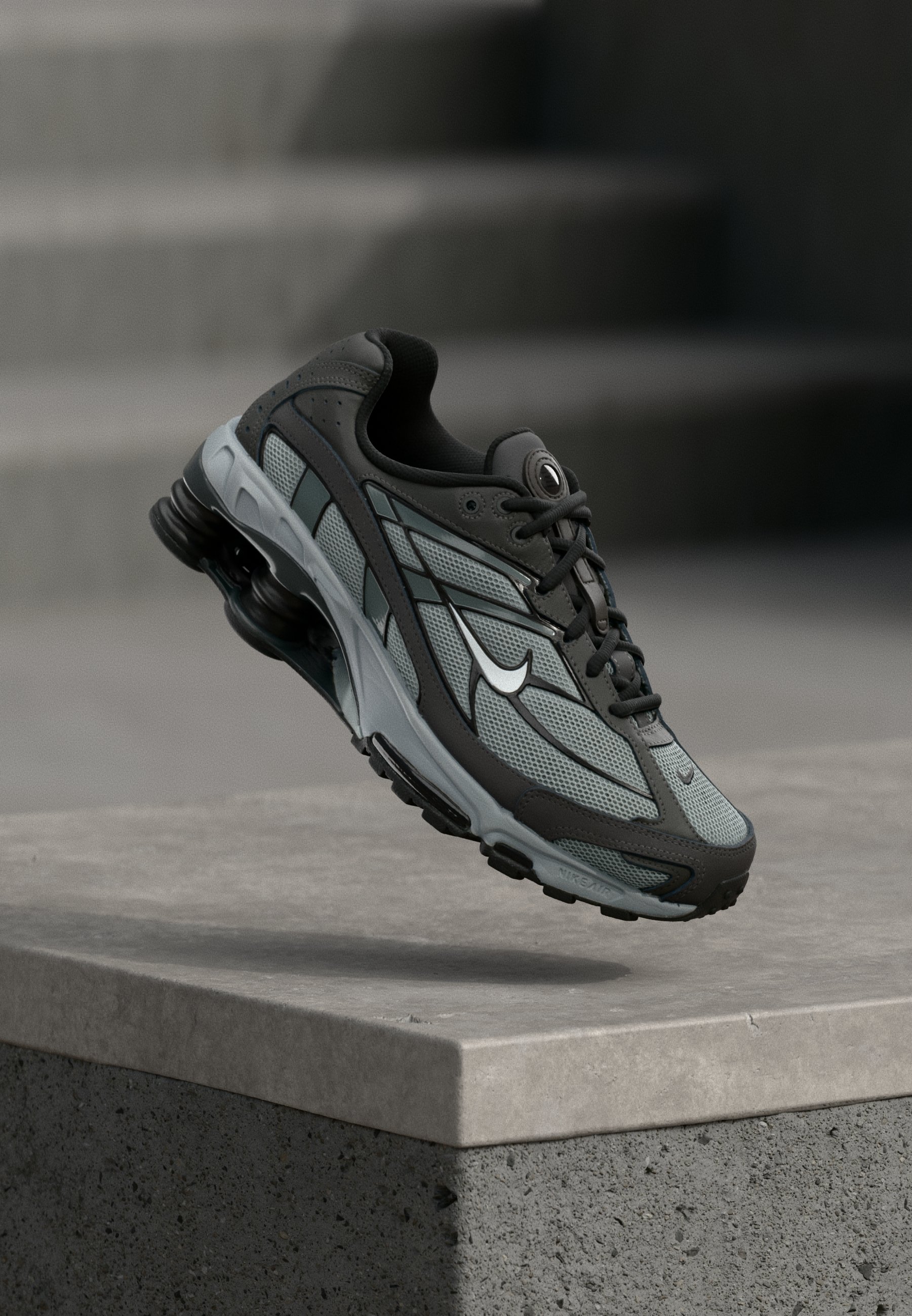 Nike Sportswear SHOX RIDE 2 - Zapatillas - light smoke grey/medium