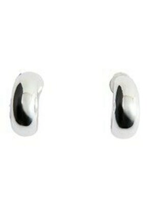 Paire de petites boucles d'oreilles créoles en argent lisse et poli avec un design arrondi légèrement incurvé.