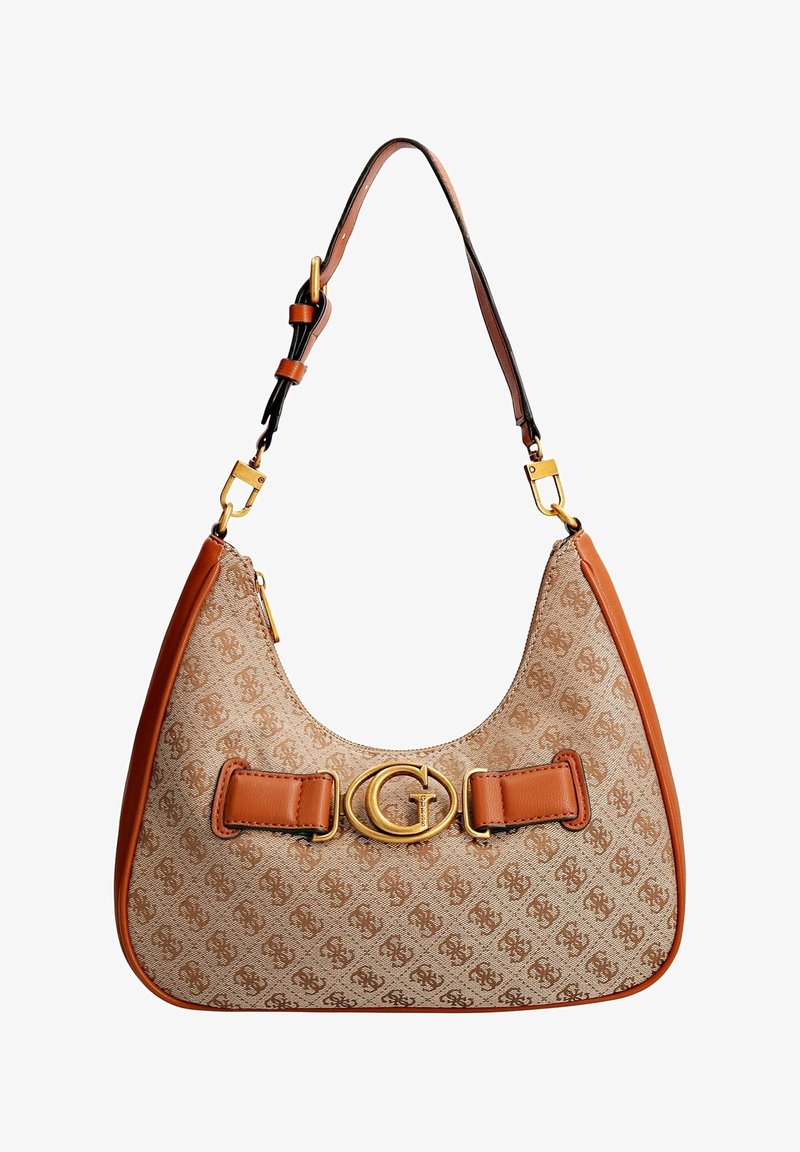 Torba hobo z beżowego płótna z subtelnym wzorem logo, pomarańczowymi skórzanymi akcentami, klamrą w złotym odcieniu oraz regulowanym paskiem.