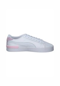 Sneaker sintetica bianca con superficie liscia, punta rotonda, design con lacci e accenti rosa sul tallone e sul lato. Suola in gomma leggera.