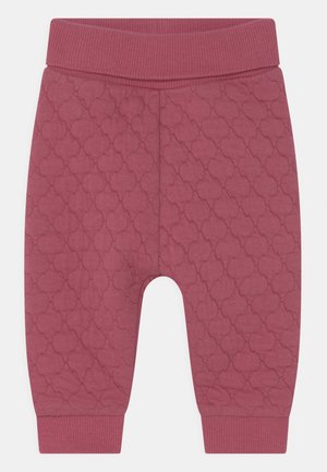 Pantalon bébé matelassé mauve avec taille et poignets côtelés, présentant un motif subtil en losanges et fleurs.