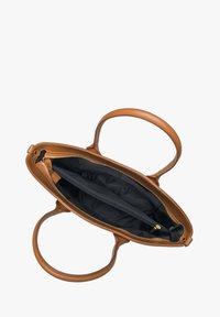 Brązowa skórzana torebka na ramię z dwoma uchwytami, z zamykaną przegrodą oraz miękkim czarnym wnętrzem z tkaniny. Gładka tekstura i prosty design.