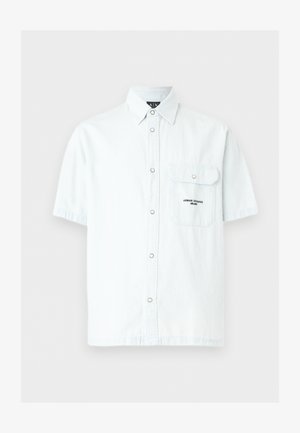 Világoskék rövid ujjú, gombos ing elején zsebfedéllel és „Armani Exchange Milano“ felirattal a zseben.