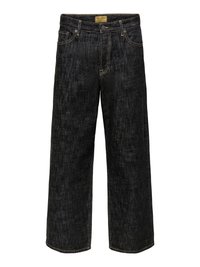 Zwarte jeans met wijde pijpen en een vervaagde textuur, voorzien van een traditioneel ontwerp met vijf zakken, bovenste knoop- en ritsluiting, en contrasterende stiksels.