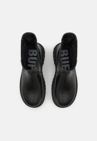 Buffalo PLUTO CHELSEA - Botine cu platformă - black