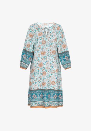 Világoskék virágmintás ruha narancssárga és tónusú kék díszítéssel. Hosszú ujjakkal, megkötős nyakkivágással és részletes keretmintákkal rendelkezik.