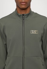 EA7 Emporio Armani Viegla jaka - beetle