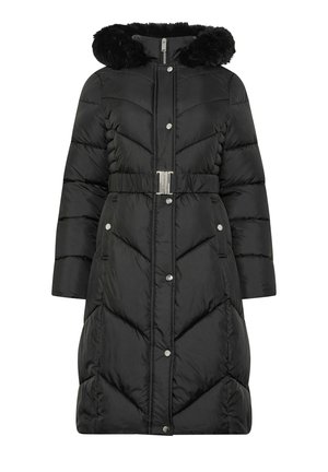 Sort pufjakke med falsk pels på hætten, indsnævret talje og chevronmønster. Har trykknapper og sidelommer for funktionalitet.