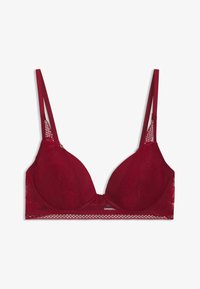 Wybrany, dark red one