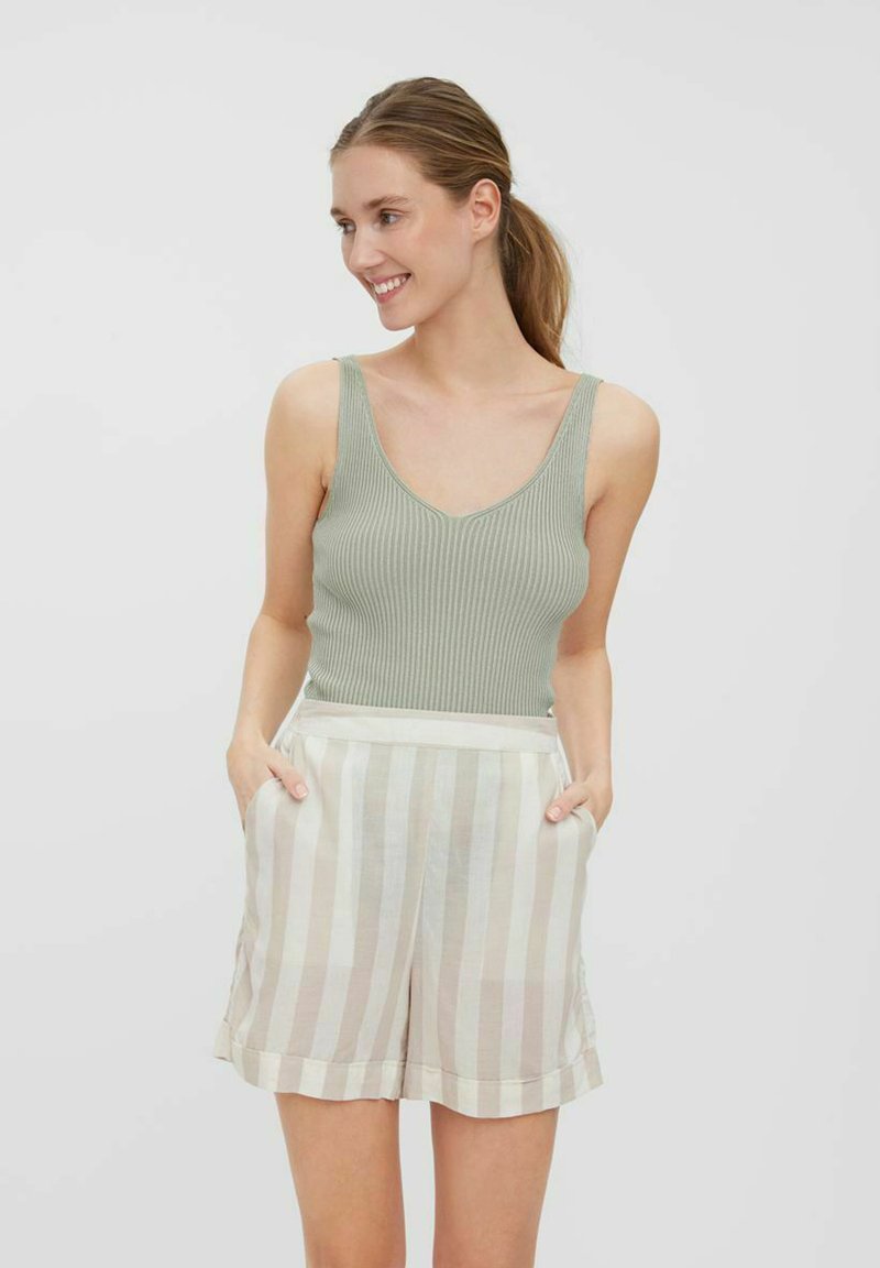Vero Moda VMGLORY SL RIB TOP GA NOOS - Top - desert sage