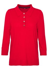 Rotes Strickpoloshirt mit Kragen, Dreiviertelärmeln und fünf silbernen Knöpfen. Verfügt über einen gerippten Saum und einen Akzent auf der unteren linken Seite.
