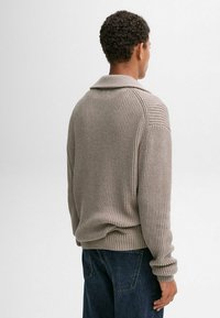 Massimo Dutti MOCK NECK - Jumper - brown