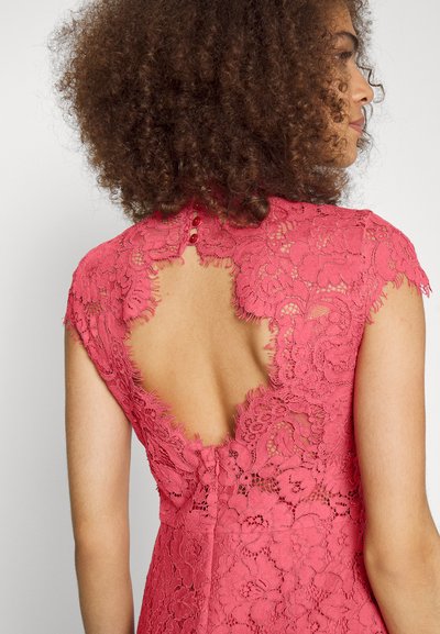 IVY OAK MARA - Vestido de cocktail / Vestido de festa - berry glaze