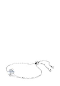 Pulsera de cadena ajustable de plata con un charm de cruz adornado con cristales claros y azules claros.