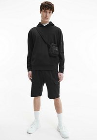 Calvin Klein RELAXED - Felpa con cappuccio - ck black