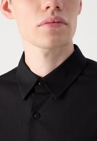 Calvin Klein SOLID CLASSIC SHIRT - Finskjorte - black