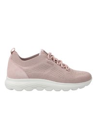 Sneaker rosa chiaro con tomaia in rete e dettagli in suede, caratterizzato da una suola in gomma bianca, design elegante e pannelli testurizzati.