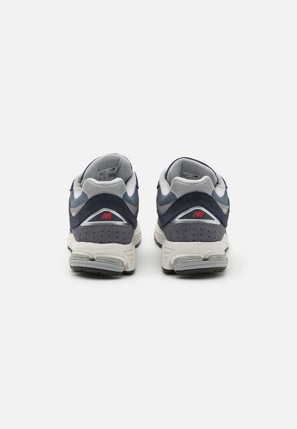 M2002 UNISEX - Trainers - eclipse2