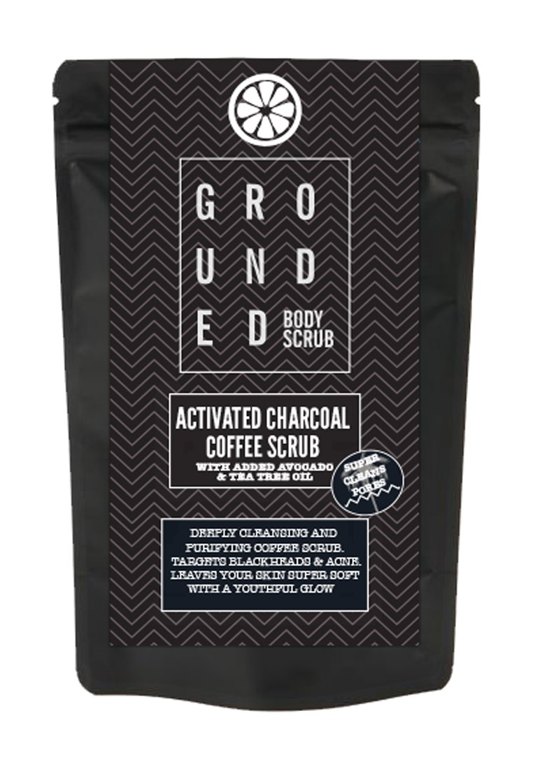 Grounded ACTIVATED CHARCOAL FACE SCRUB 100G Gommage et exfoliant visage black/charcoal/non