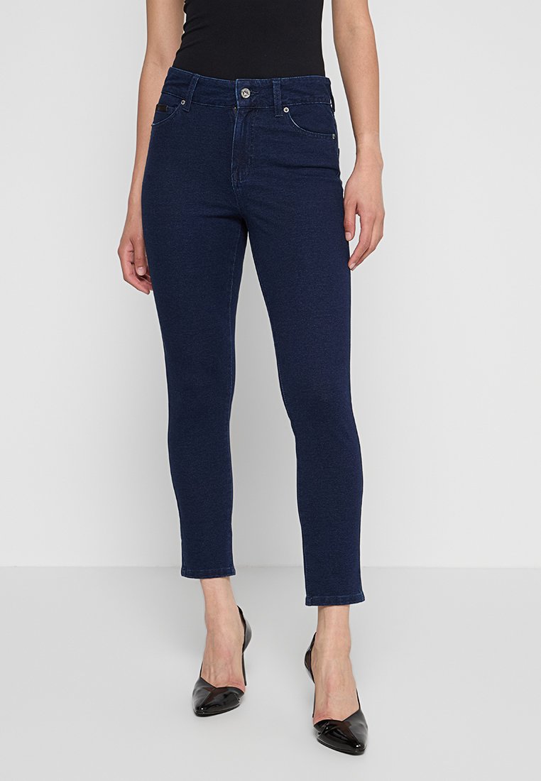 Blugi skinny fit