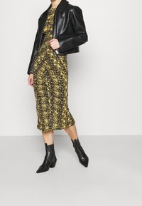 Topshop Sukienka z dżerseju