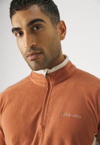 Columbia KLAMATH RANGE™ HALF ZIP - Fleecetrøjer - auburn