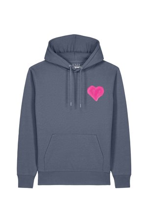 Dunkelblauer Hoodie mit Fronttasche, Kordelzugkapuze und einem knallpinkem Herzmotiv auf der linken Brust.