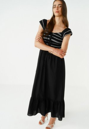 Next SHIRRED   MIDI  REGULAR FIT - Maxikleid - black