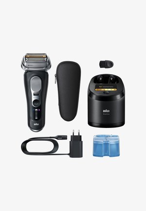 Braun, BRAUN ELEKTRISCHER RASIERER - SERIES 9 PRO+ 9660CC WET&DRY - BLACK - Shaver - black