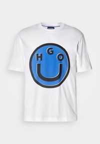 NIMPER - Trükipildiga T-särk - white